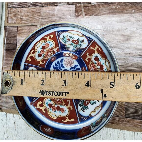Vintage Japanese Gold Imari Hand Painted Shallow Bowl 5.25” - Picture 5 of 5